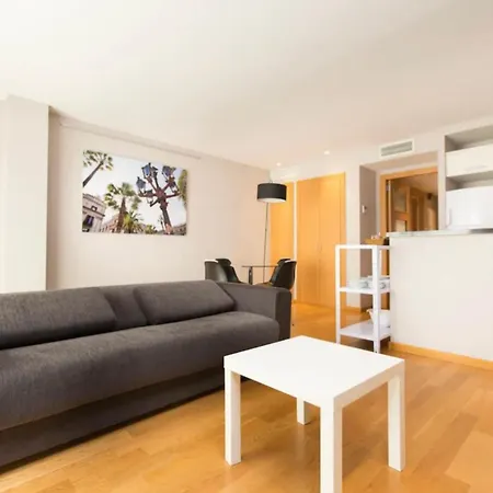 Amoblados Espana Aparthotel