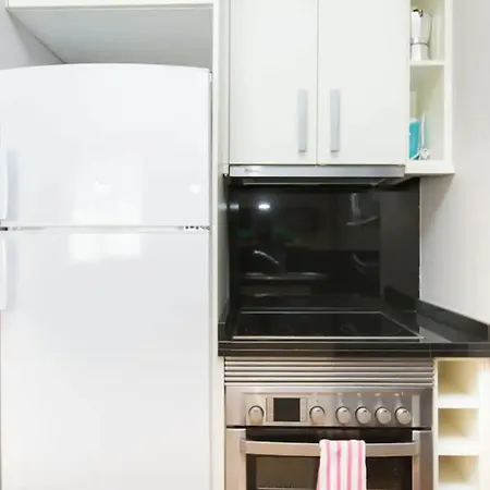 Amoblados Espana Aparthotel 4*